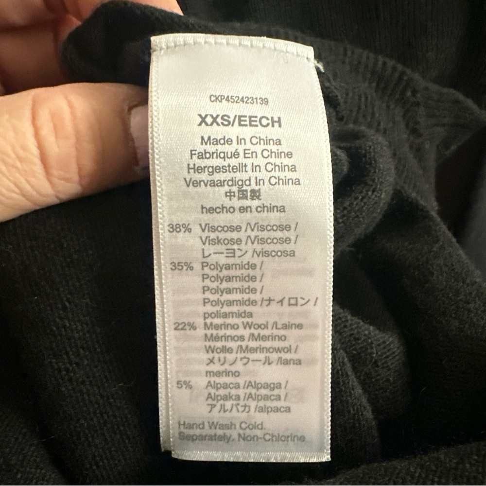 NWT Madewell Women’s True Black Shirred Balloon-Sleeve Turtleneck Sweater Sz XXS - Picture 7 of 8